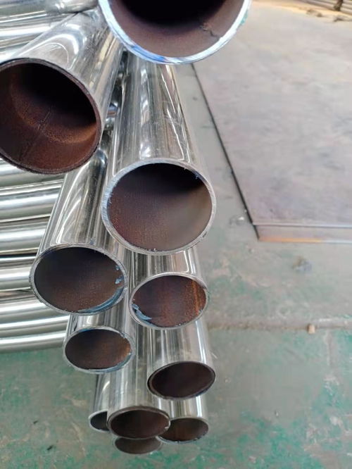 延不銹鋼復(fù)合管護欄廠是一家集設(shè)計 生產(chǎn) 銷售 安裝和售后為一